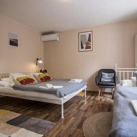 Vagi Apartment Sárvár Εξωτερικό φωτογραφία
